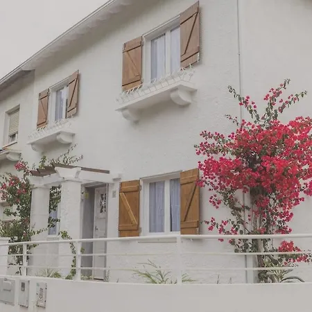 The With Pool Lisboa